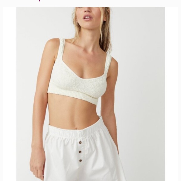 FP Intimatley Touch Of Love Bralette Ivory Floral Smocked M/L Medium Large Med L - Picture 2 of 6